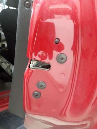 Recambio de cerradura puerta trasera derecha para peugeot 208 2012-2019 access referencia OEM IAM   