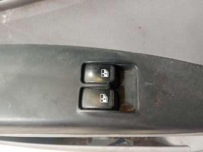 Recambio de mando elevalunas delantero izquierdo para kia picanto i (sa) 2004-2012 1.0 referencia OEM IAM   