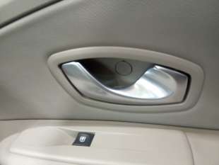 Recambio de maneta interior delantera derecha para renault megane iii coupe 2008-2018 privilege referencia OEM IAM   