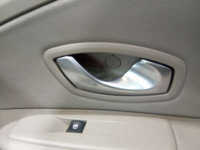 Recambio de maneta interior delantera derecha para renault megane iii coupe 2008-2018 privilege referencia OEM IAM   