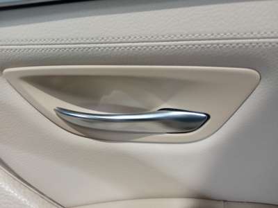 Recambio de maneta interior trasera derecha para bmw serie 5 lim. (f10) 2008-2016 530d referencia OEM IAM   