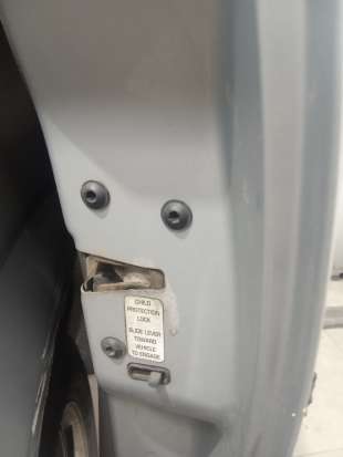 Recambio de cerradura puerta trasera derecha para chrysler voyager (rg) 2001-2008 2.4 se referencia OEM IAM   