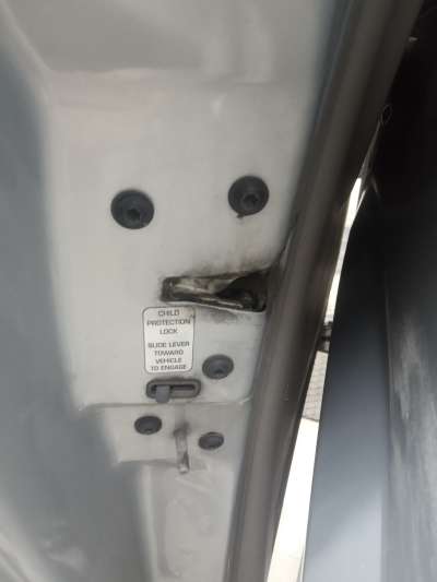 Recambio de cerradura puerta trasera izquierda para chrysler voyager (rg) 2001-2008 2.4 se referencia OEM IAM   