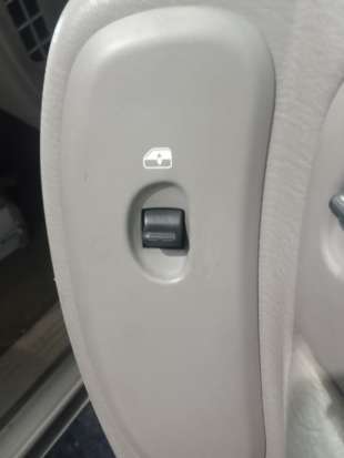 Recambio de mando elevalunas delantero derecho para chrysler voyager (rg) 2001-2008 2.4 se referencia OEM IAM   