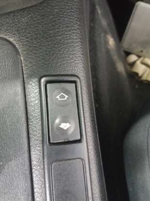 Recambio de mando elevalunas delantero derecho para bmw serie 3 compacto (e36) 1994-2001 316i referencia OEM IAM   