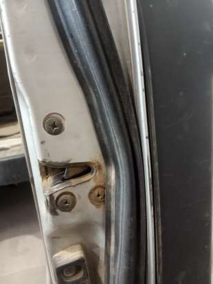 Recambio de cerradura maletero / porton para mitsubishi montero (l040) 1983- 2500 td (2-ptas.) referencia OEM IAM   