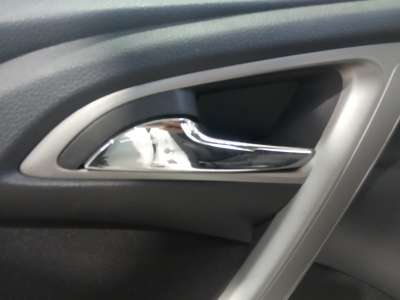 Recambio de maneta interior delantera izquierda para opel astra j lim. 2009-2015 enjoy referencia OEM IAM   