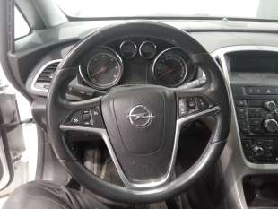 Recambio de volante para opel astra j lim. 2009-2015 enjoy referencia OEM IAM   