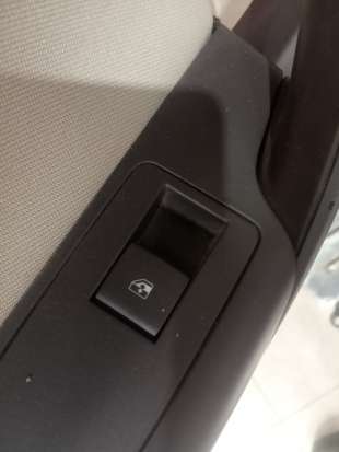 Recambio de mando elevalunas trasero izquierdo para opel insignia a sedán (g09) 2008-2017 2.0 cdti (69) referencia OEM IAM   