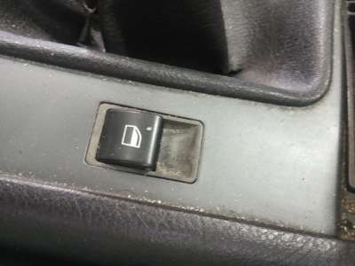 Recambio de mando elevalunas delantero derecho para bmw serie 3 berlina (e46) 1998-2006 318i referencia OEM IAM   