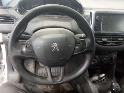 Recambio de volante para peugeot 208 2012-2019 xad referencia OEM IAM   