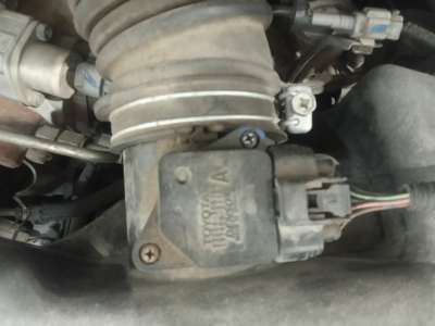 Recambio de caudalimetro para toyota auris 2006-2012 luna referencia OEM IAM   