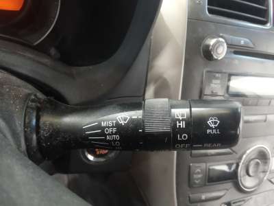 Recambio de mando limpia para toyota auris 2006-2012 luna referencia OEM IAM   