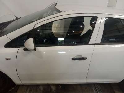 Recambio de puerta delantera izquierda para opel corsa d 2006-2015 essentia referencia OEM IAM   