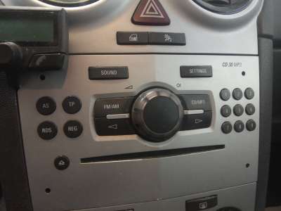 Recambio de sistema audio / radio cd para opel corsa d 2006-2015 essentia referencia OEM IAM   