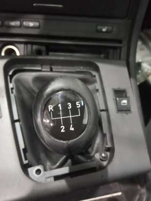 Recambio de pomo palanca cambio para bmw serie 3 touring (e46) 1999-2006 320d referencia OEM IAM   
