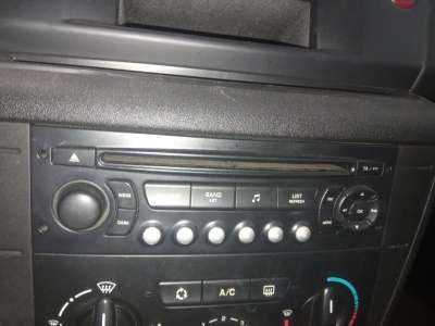Recambio de sistema audio / radio cd para citroën c4 coupe 2004-2011 lx referencia OEM IAM   