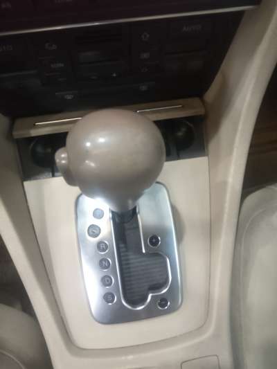 Recambio de pomo palanca cambio para audi a4 avant (8e) 2004-2008 2.0 tdi referencia OEM IAM   