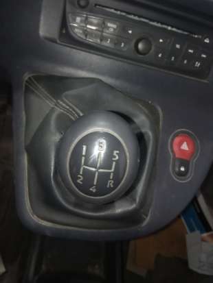 Recambio de pomo palanca cambio para renault kangoo 2008- profesional referencia OEM IAM   