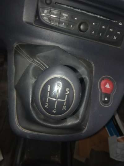 Recambio de pomo palanca cambio para renault kangoo 2008- profesional referencia OEM IAM   