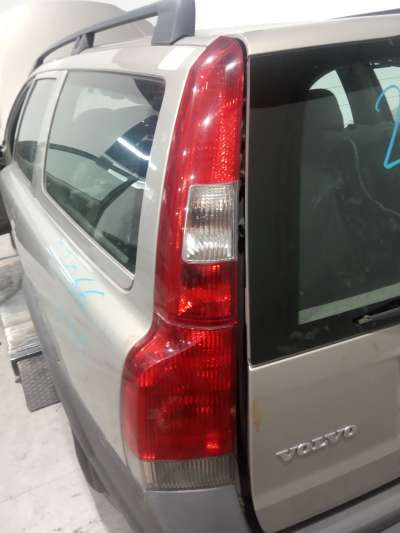 Recambio de piloto trasero izquierdo para volvo xc70 2000-2007 2.4 t awd cross country referencia OEM IAM   