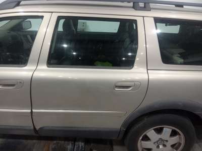 Recambio de puerta trasera izquierda para volvo xc70 2000-2007 2.4 t awd cross country referencia OEM IAM   