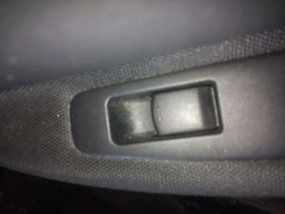 Recambio de mando elevalunas trasero derecho para nissan qashqai (j10) 2007-2014 acenta referencia OEM IAM   
