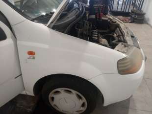 Recambio de aleta delantera derecha para chevrolet kalos 2005-2009 1.2 se referencia OEM IAM   