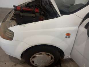 Recambio de aleta delantera izquierda para chevrolet kalos 2005-2009 1.2 se referencia OEM IAM   
