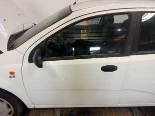 Recambio de puerta delantera izquierda para chevrolet kalos 2005-2009 1.2 se referencia OEM IAM   