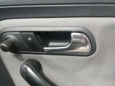 Recambio de maneta interior delantera derecha para seat ibiza (6l1) 2001-2009 stella referencia OEM IAM   