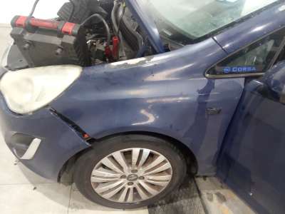 Recambio de aleta delantera izquierda para opel corsa d 2006-2015 cmon referencia OEM IAM   