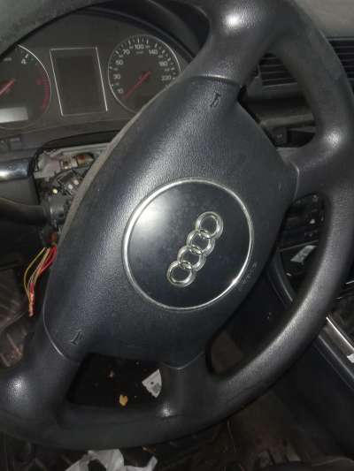 Recambio de airbag delantero izquierdo para audi a4 berlina (8e) 2000-2004 1.9 tdi (96kw) referencia OEM IAM   