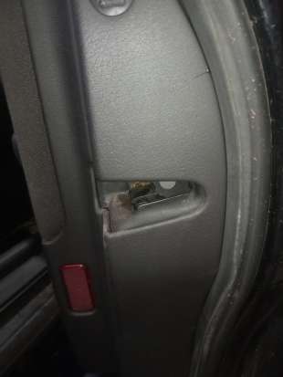 Recambio de cerradura puerta delantera derecha para audi a4 berlina (8e) 2000-2004 1.9 tdi (96kw) referencia OEM IAM   
