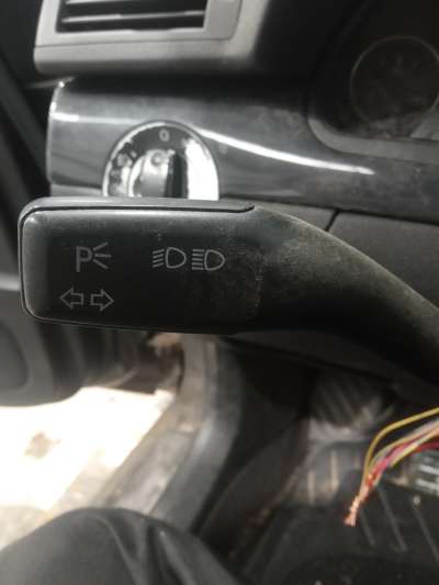 Recambio de mando intermitentes para audi a4 berlina (8e) 2000-2004 1.9 tdi (96kw) referencia OEM IAM   