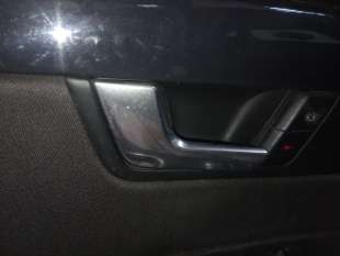 Recambio de maneta interior delantera izquierda para audi a4 berlina (8e) 2000-2004 1.9 tdi (96kw) referencia OEM IAM   