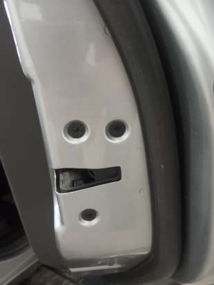 Recambio de cerradura puerta trasera derecha para ford focus berlina (cap) 2004-2007 sport referencia OEM IAM   
