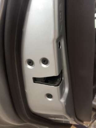 Recambio de cerradura puerta trasera izquierda para ford focus berlina (cap) 2004-2007 sport referencia OEM IAM   