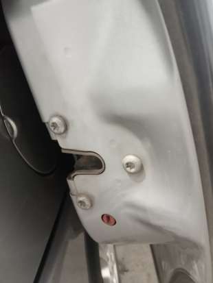 Recambio de cerradura puerta trasera derecha para opel combo tour 2001-2011 1.7 cdti 16v referencia OEM IAM   