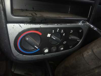 Recambio de mando calefaccion / aire acondicionado para opel combo tour 2001-2011 1.7 cdti 16v referencia OEM IAM   