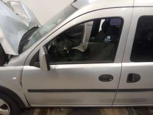 Recambio de puerta delantera izquierda para opel combo tour 2001-2011 1.7 cdti 16v referencia OEM IAM   