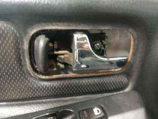 Recambio de maneta interior delantera izquierda para nissan terrano/terrano.ii (r20) 1993-2007 aventura referencia OEM IAM   