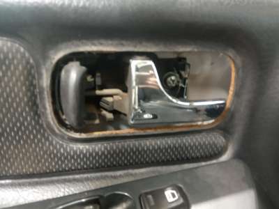 Recambio de maneta interior delantera izquierda para nissan terrano/terrano.ii (r20) 1993-2007 aventura referencia OEM IAM   