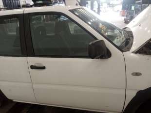 Recambio de puerta delantera derecha para nissan terrano/terrano.ii (r20) 1993-2007 aventura referencia OEM IAM   