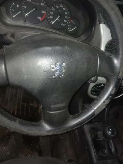 Recambio de airbag delantero izquierdo para peugeot 206 berlina 1998-2010 e-music referencia OEM IAM   