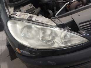 Recambio de faro derecho para peugeot 206 berlina 1998-2010 e-music referencia OEM IAM   