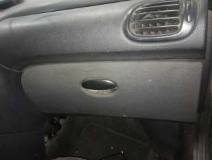 Recambio de guantera para peugeot 206 berlina 1998-2010 e-music referencia OEM IAM   