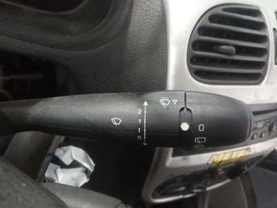 Recambio de mando multifuncion para peugeot 206 berlina 1998-2010 e-music referencia OEM IAM 345725719 345725719 