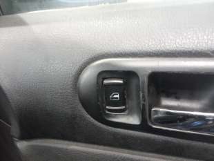 Recambio de mando elevalunas delantero derecho para volkswagen passat berlina (3b3) 2000-2005 advance referencia OEM IAM   