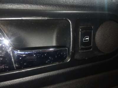Recambio de mando elevalunas trasero izquierdo para volkswagen passat berlina (3b3) 2000-2005 advance referencia OEM IAM   